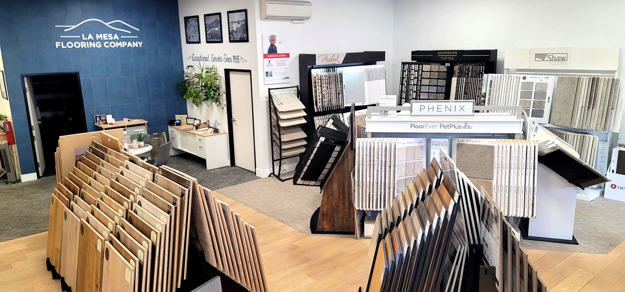 La Mesa Flooring showroom